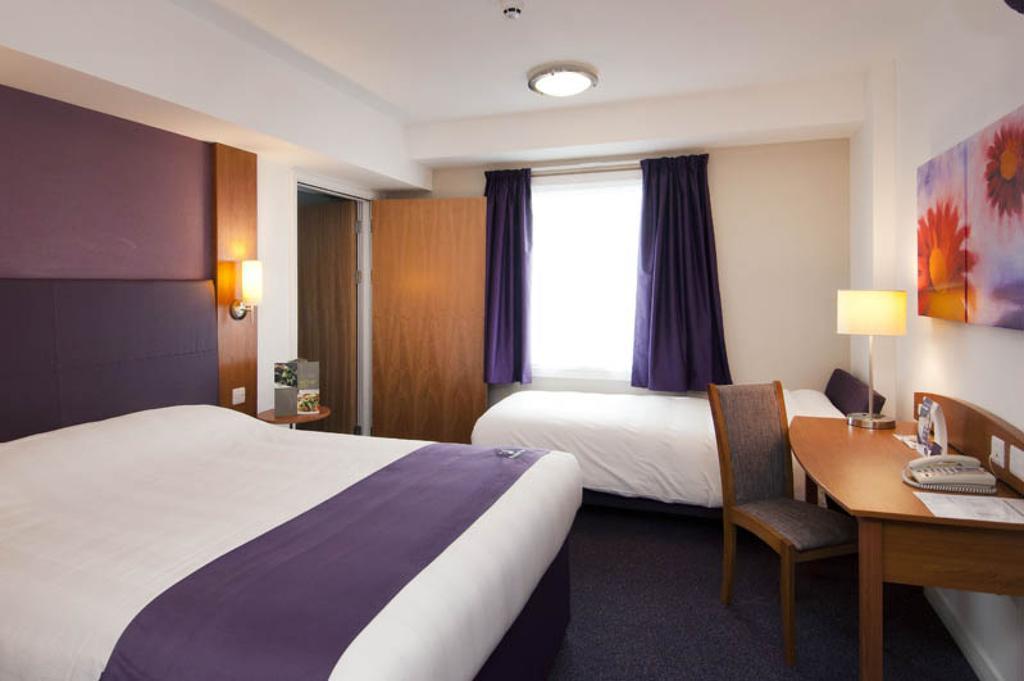Premier Inn Derry / Londonderry Pokoj fotografie